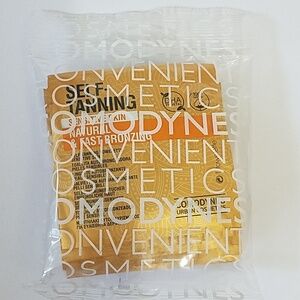 Comodynes Self Tanner 8 Towlettes ALL SKIN…